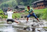 Bí ẩn ngôi làng “kungfu" kỳ lạ nhất hành tinh, cứ ra ngõ là gặp cao thủ võ thuật