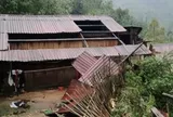 Mưa đá kèm dông lốc, sét làm 4 người chết, tốc mái hơn 6.500 ngôi nhà