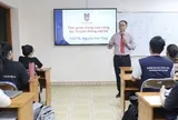 Nâng chuẩn giảng viên đại học: Tránh chạy theo học vị