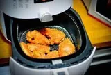 Lời khuyên dành cho những gia đình đang nấu ăn bằng nồi chiên không dầu