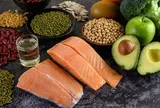 Nhiều người bị “lừa” suốt bao năm: Nước hầm xương gần như không bổ sung được canxi, 3 thực phẩm này mới là “vua canxi” thật sự