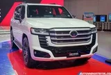 Toyota Land Cruiser Hybrid ra mắt ĐNÁ: Chốt giá gần 3 tỷ, vẫn dùng máy V6 3.5L, dễ 'cháy hàng' khi về Việt Nam