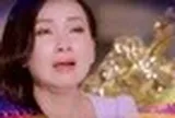 Ca sĩ tỷ phú Hà Phương khóc: "Tôi không chấp nhận được"