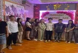 Công an tiến hành làm việc với chủ cơ sở massage Lê Nguyễn Minh Nhựt và 5 nhân viên