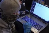 "Dị" như người Nga: Chê bản gốc quá nặng, tự làm luôn Windows 10 nhẹ chỉ 1GB - Máy tính 20 năm trước cũng cài được