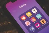53% người trẻ đang "kiệt sức" vì app hẹn hò và cái giá của việc tìm người yêu bằng... thuật toán