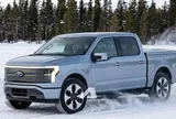 Bán tải điện Ford cỡ Ranger lần đầu chạy thử trên đường: Đầu xe siêu ngắn, trang bị nhiều công nghệ an toàn, chốt ra mắt năm sau