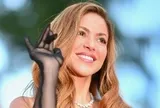 Người đàn ông rời khách sạn cùng Shakira là ai