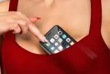 Quá nguy hiểm: Đừng bao giờ để điện thoại của bạn ở 7 vị trí này, vị trí thứ 3 có thể làm tăng đáng kể nguy cơ ung thư