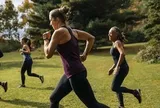 Cách đi bộ đốt mỡ hiệu quả hơn cả chạy bộ: Bí quyết nằm ở độ dốc và 3 con số