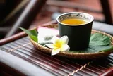 Uống một loại trà liên tục trong 2 tuần, người đàn ông 60 tuổi suýt ngừng tim: Bác sĩ khuyến cáo 5 loại trà nên thận trọng