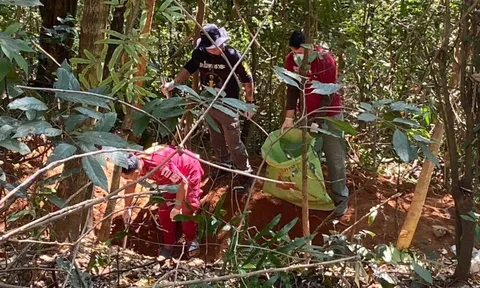 Người đàn ông "đã chết" bất ngờ trở về nhà khiến cả gia đình sốc nặng