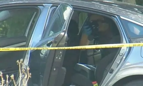 Phát hiện bé trai tử vong trong xe ô tô, người mẹ bị bắt