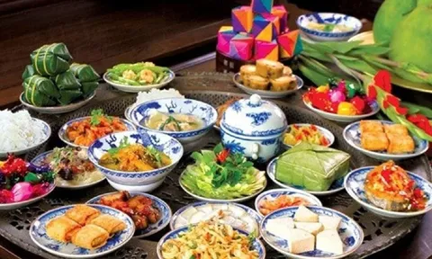 Giờ đẹp thắp hương Rằm tháng Chạp để mang lại may mắn, bình an ngày cuối năm