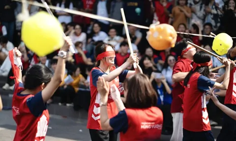 Mang không khí Tết đến sớm với sinh viên