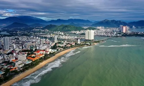 Khánh Hòa đặt mục tiêu đến năm 2030 thu hút 33 triệu lượt du khách/năm