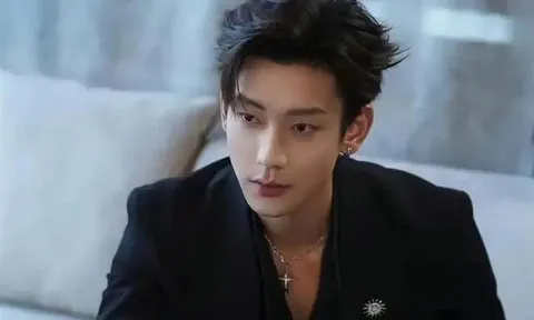 "Tổng tài" điển trai bị tố ngoại tình, bạo lực gia đình