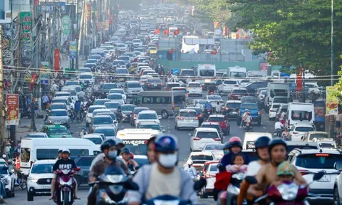 Mùng 4 Tết, biển Vũng Tàu lập kỷ lục về lượng khách du xuân