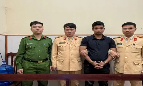 Bắt Phạm Hồng Việt sinh năm 1993