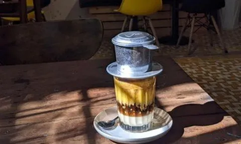 Đừng để cà phê pha phin chết mòn