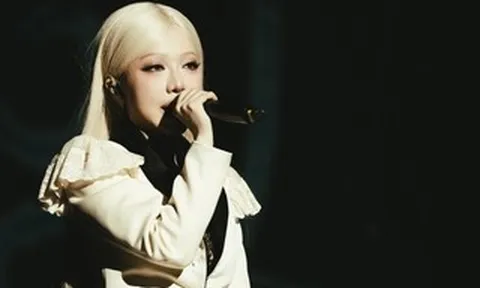 Live concert Phùng Khánh Linh, thế giới nội tâm đầy dũng cảm