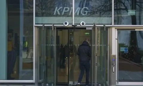 Một công ty kiểm toán trong Big Four sắp cắt giảm 600 việc làm, nhân viên được thông báo trong cuộc họp khẩn hôm thứ 6