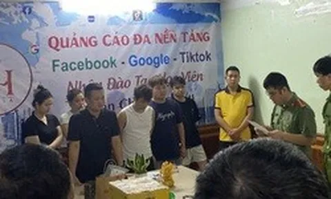 Khám xét khẩn cấp 2 địa điểm, bắt chủ phòng khám đông y online Nguyễn Văn Hải SN 1991