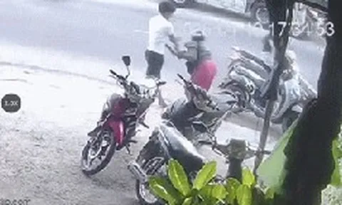 Nguyên nhân người phụ nữ bị thanh niên lạ mặt chặn đầu, đánh tới tấp khi vừa rời trụ sở công an phường