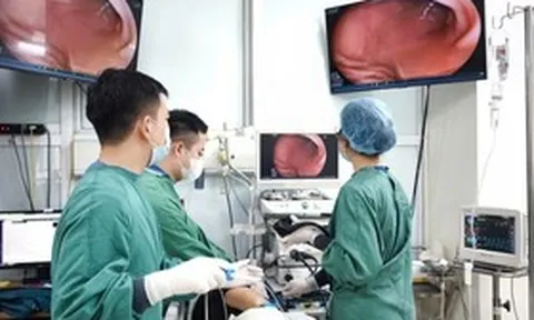 Người đàn ông nhập viện cấp cứu sau khi ăn món ngan luộc