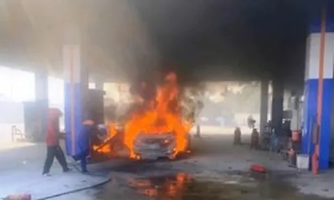 Từ vụ cháy ô tô khiến 2 người tử vong: Những kỹ năng thoát hiểm có thể cứu mạng bạn ngay lập tức