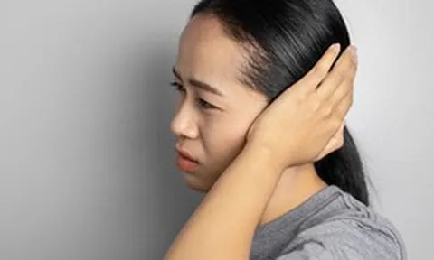 Trước khi đột quỵ, tai có thể phát ra 3 tín hiệu cảnh báo nhưng nhiều người lại xem nhẹ
