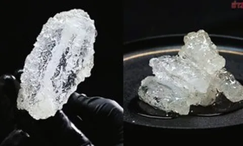 "Sốc" thị giác: Gà rán trong suốt lộ diện, nhìn như đồ trang trí nhưng lại ăn được