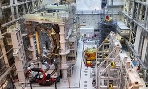Mỹ bàn giao một nam châm nặng 135 tấn: Dự án năng lượng quy mô lớn nhất thế giới có bước "chuyển mình"