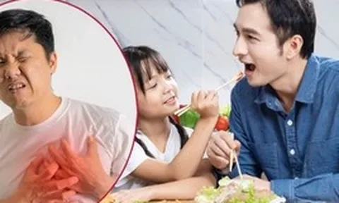 Người đàn ông đột ngột qua đời sau khi ăn! Xót xa lời kể người vợ: "Vừa giây trước anh ấy còn khen bữa tối ngon tuyệt"