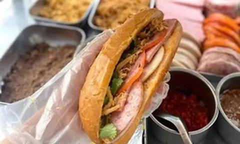 Vụ 64 người ở Nghệ An nghi bị ngộ độc: Phạt 18 triệu đồng tiệm bánh mì Quỳnh