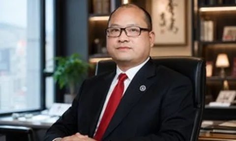 Vô tình tìm kiếm tên mình trên mạng, một luật sư Trung Quốc bất ngờ bị AI kết án 3 năm tù