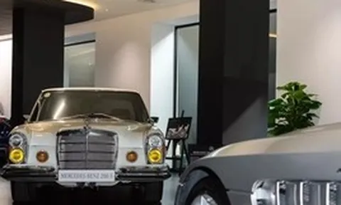 Ngắm dàn xe Mercedes cổ hội tụ tại Hà Nội