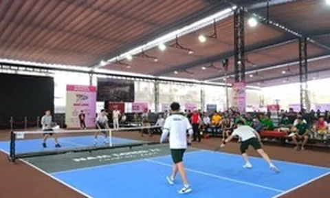 Chơi Pickleball, nhiều người nhập viện vì suy giảm thị lực, có trường hợp còn mù vĩnh viễn