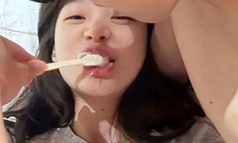 Chảy máu lợi khi đánh răng gây nguy hiểm cho não! Các bác sĩ cảnh báo: 2 vấn đề răng miệng tăng 86% nguy cơ đột quỵ