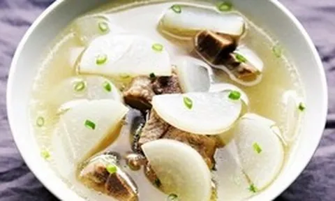 Ăn sống thải độc, nấu chín tốt cho phổi, hầm kỹ bổ dạ dày: Loại củ được ví như "nhân sâm trắng" của người Việt