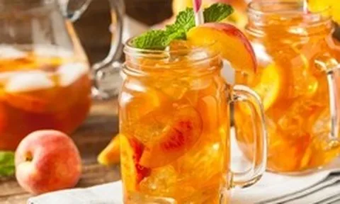 Thích ăn đào mùa hè? Người huyết áp cao cần nhớ kỹ 5 điều để tránh ảnh hưởng sức khỏe