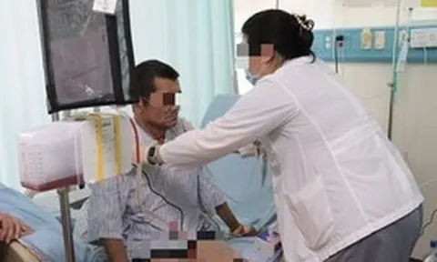 Người đàn ông mắc “vua trong các loại ung thư” nghẹn ngào: Giá như tôi không bỏ qua 2 bất thường khi tắm