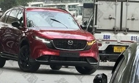 Mazda CX-5 thế hệ mới xuất hiện tại Hà Nội, cho thấy ngày ra mắt không còn xa, thiết kế giống hệt xe nhập Nhật