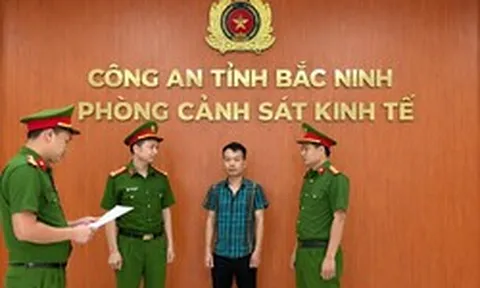 Khởi tố Chủ tịch HĐQT sinh năm 1983 tiếp tay làm giả hồ sơ mua nhà ở xã hội