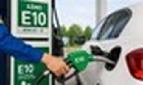 Một quốc gia đã bán xăng E10 từ cách đây 50 năm: 2 bài học "xương máu" quyết định thành công