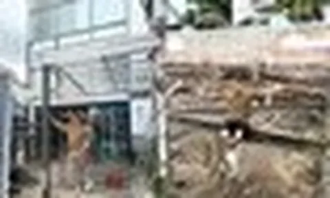 "Ông hoàng nhạc Việt" một thời cùng lúc khoe 2 cơ ngơi bề thế ở TP.HCM