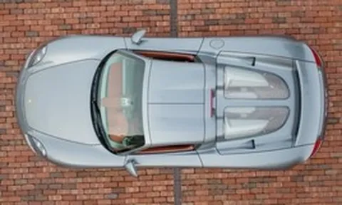 Siêu xe Porsche hơn 21 tỷ đồng nằm ngoài danh sách dùng xăng E10