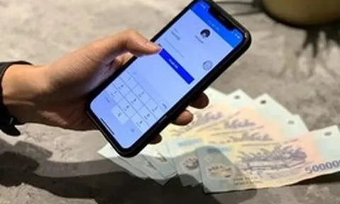 Trường hợp chuyển khoản nhầm, ngân hàng có được phong tỏa tài khoản của người nhận?