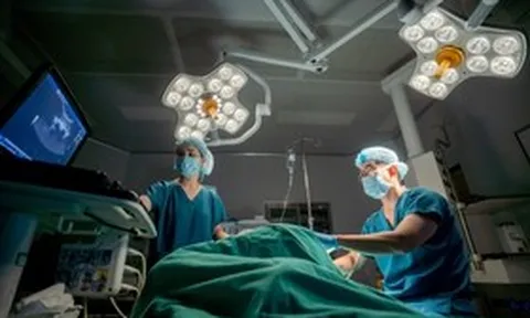 “Người gác cổng” phòng mổ và hành trình hiện thực hóa mô hình “bệnh viện không đau” tại Vinmec Hạ Long