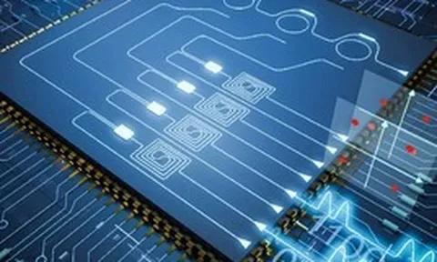 Không cần máy quang khắc của ASML, startup Trung Quốc tuyên bố tìm ra cách sản xuất chip quang học mới, chi phí chỉ bằng 1/10